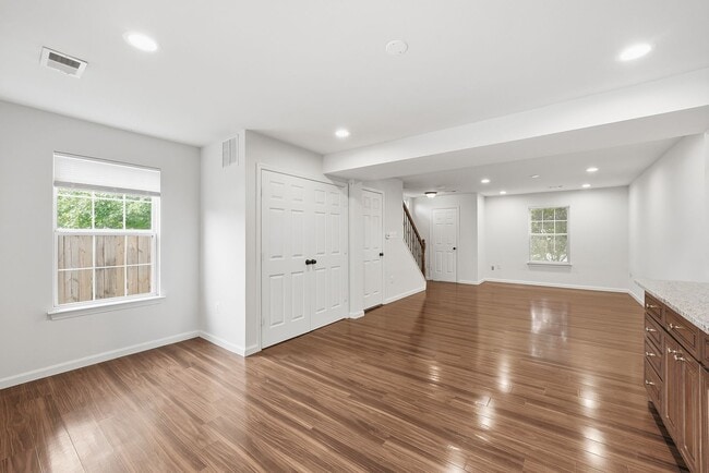 Building Photo - 20430 Herring Pond Terrace