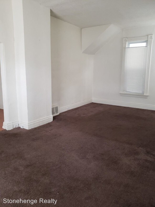 Building Photo - 3 br, 1 bath House - 844 Mark St.