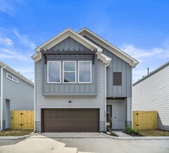 Building Photo - 7510 Sandle St