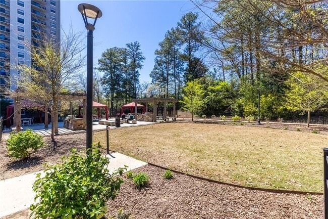 Building Photo - 795 Hammond Dr