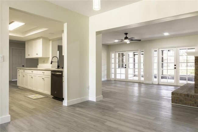 Foto del edificio - 9209 Kingsridge Dr