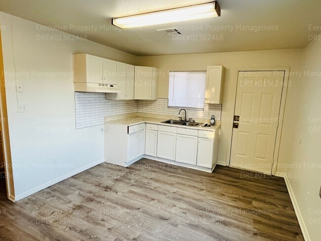 Foto del edificio - 1142 8th Pl