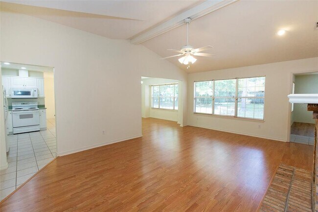 Foto del edificio - 2340 NW 16th Ave