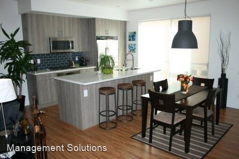 Building Photo - 4080 Goldfinch St