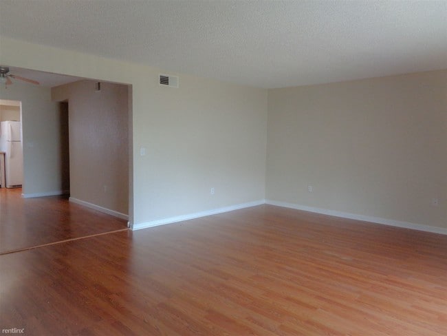 Building Photo - 7905 Sunshine Palm Way
