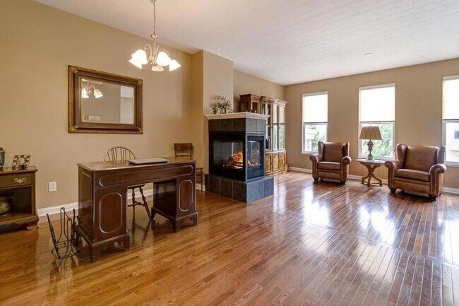Building Photo - 6281 Chetti Dr