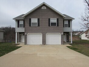 Building Photo - 22670 Hanley Ln