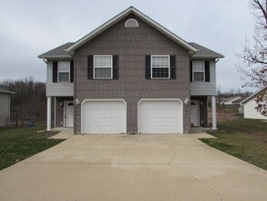 Building Photo - 22670 Hanley Ln