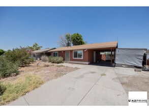 Building Photo - 6846 W Garfield St