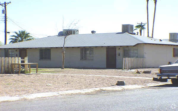 Building Photo - 1207-1221 N 49th St