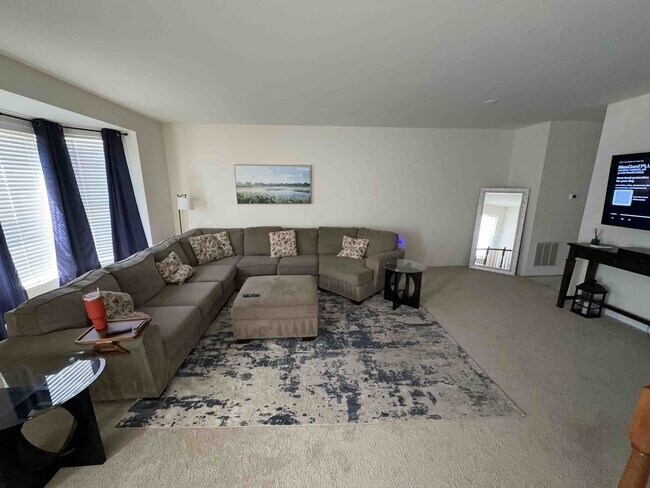 Foto del edificio - 12039 Kemps Landing Cir