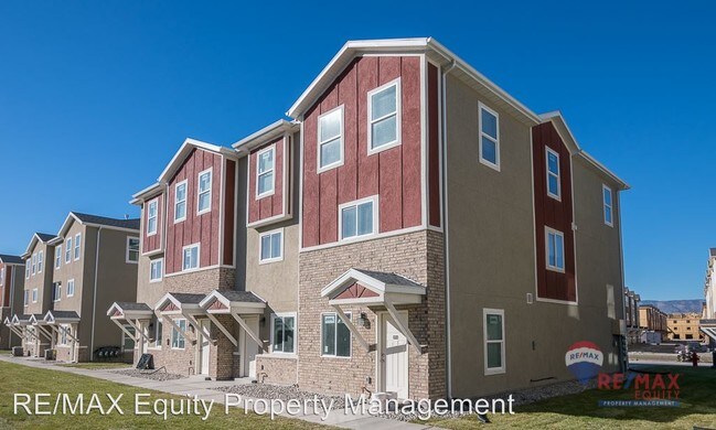 Building Photo - 3 br, 2.5 bath House - 56 E 630 N
