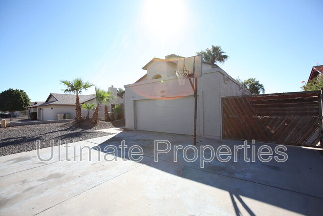 Building Photo - 6337 W Turquoise Ave
