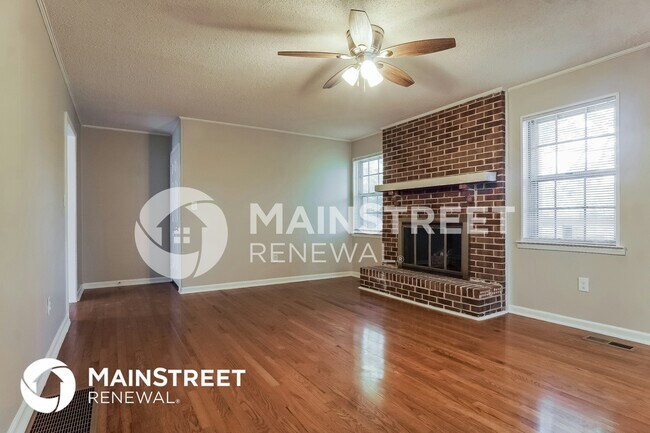 Foto del edificio - 1299 Glenridge Ln