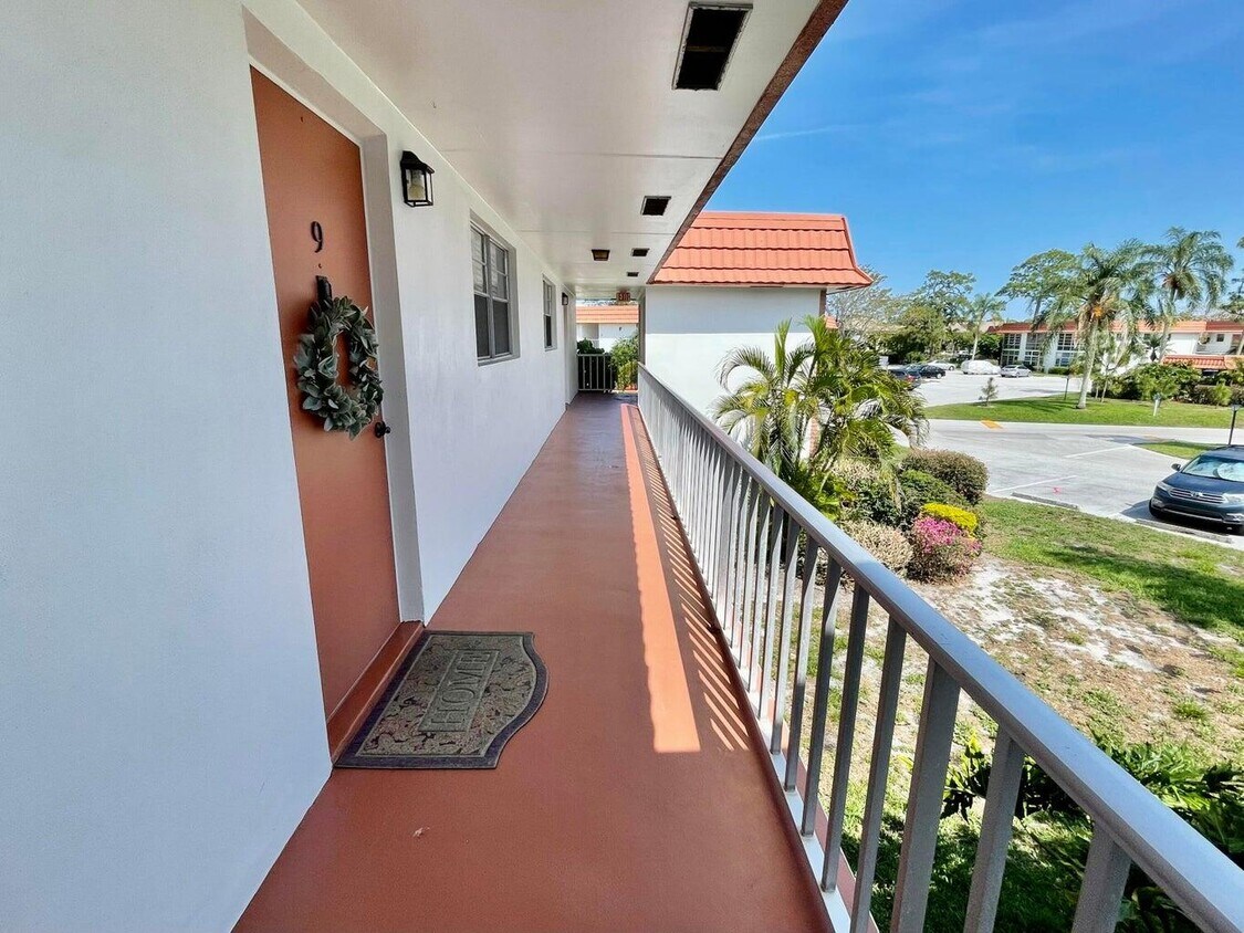Foto principal - 2600 SE Ocean Blvd