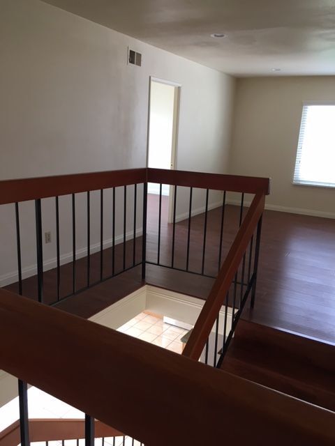 Building Photo - 125 Avenida Grulla
