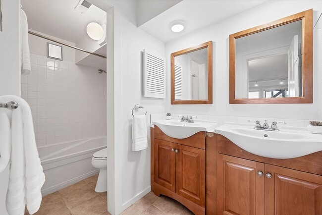 Building Photo - 599 Northstar Ct