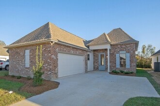 Building Photo - 39419 Waycross Ave