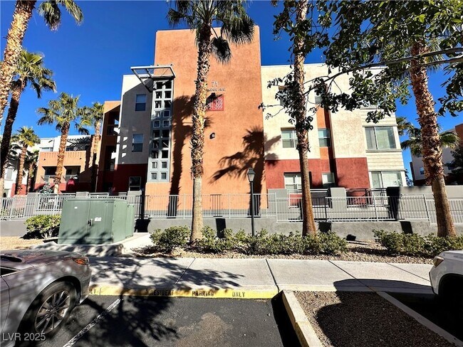 Foto del edificio - 71 E Agate Ave