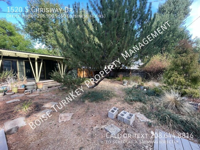Foto del edificio - 1520 Chrisway Dr