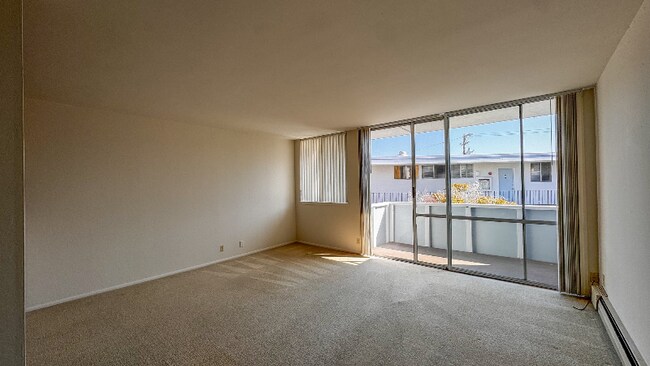 Building Photo - 1 Excelsior Ct