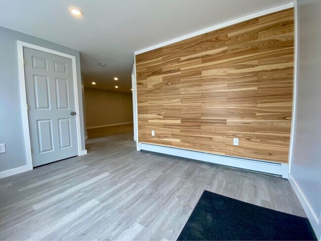 Building Photo - 316 Berry Rd