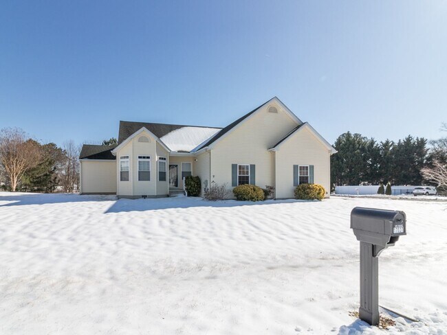 Foto del edificio - Single family - unfurnished - YEAR ROUND rental - Mill Pond Acres