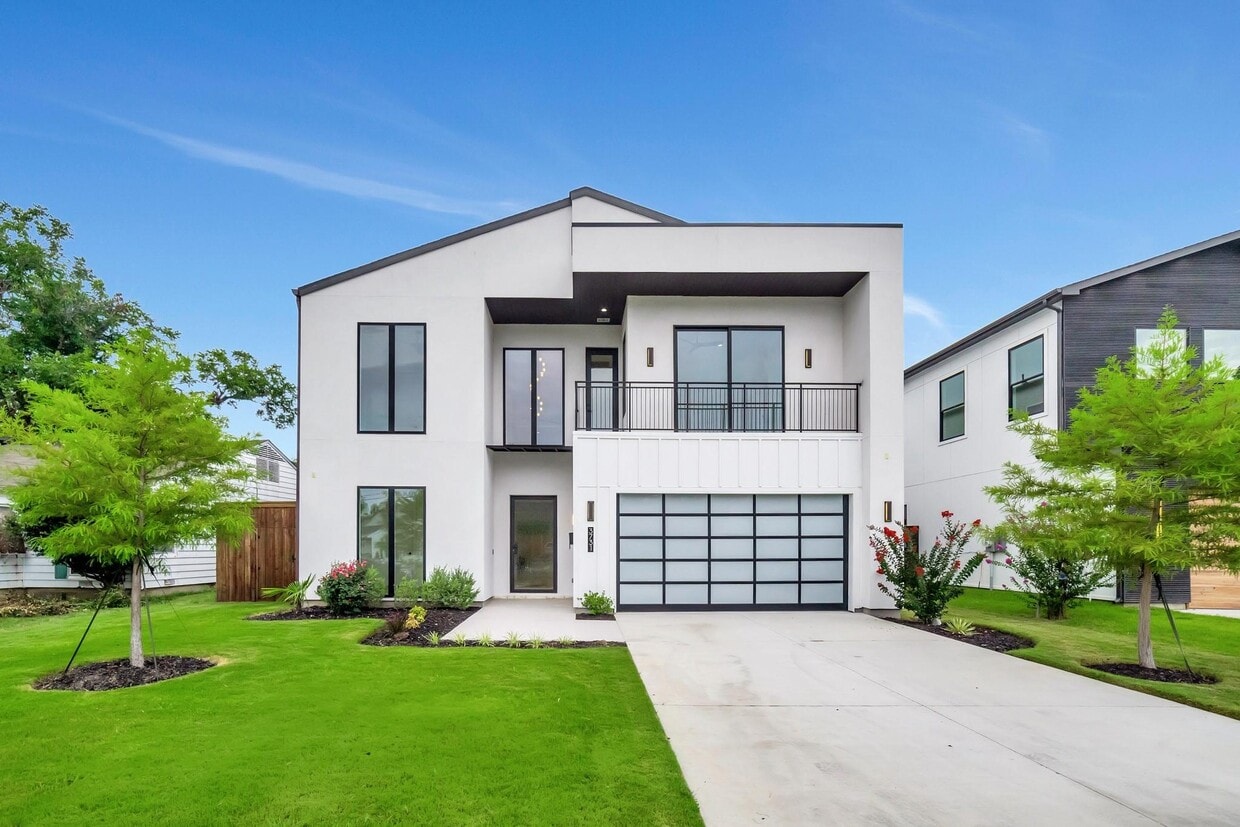 Foto principal - 3731 Cortez Dr