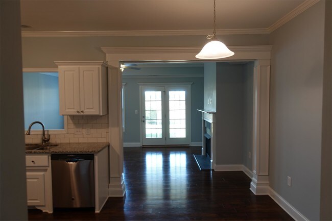 Foto del edificio - 182 Middleton Park Ln