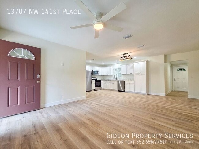 Building Photo - 13707 NW 141 Pl