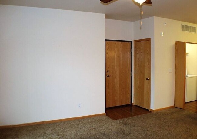 Foto del edificio - $1,225 | 2 Bedroom, 2 Bathroom Condo | No Pets | Available for August 1st, 2026 Move In!