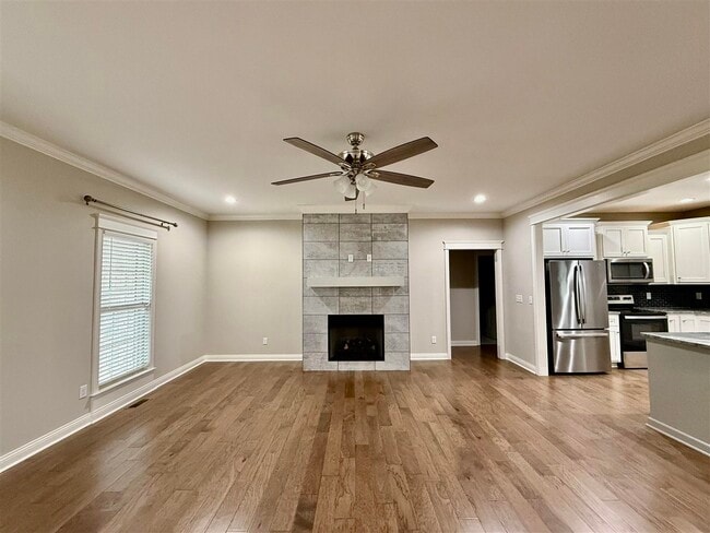 Foto del edificio - 8728 Stuart Farm Ave