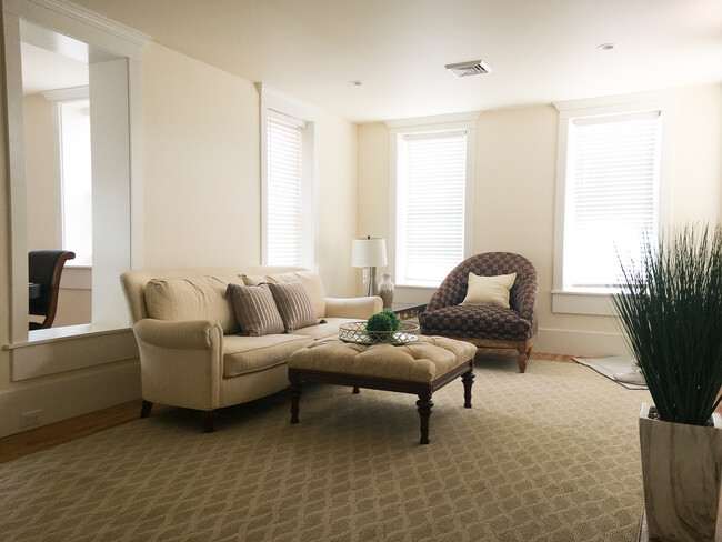 Living Room 1 - 19 S State St