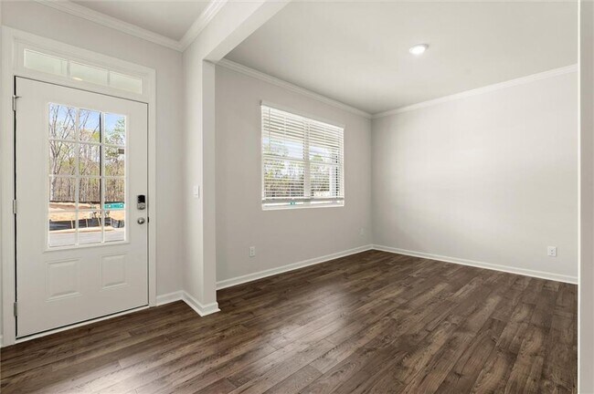 Foto del edificio - 127 Landsdowne Way SE