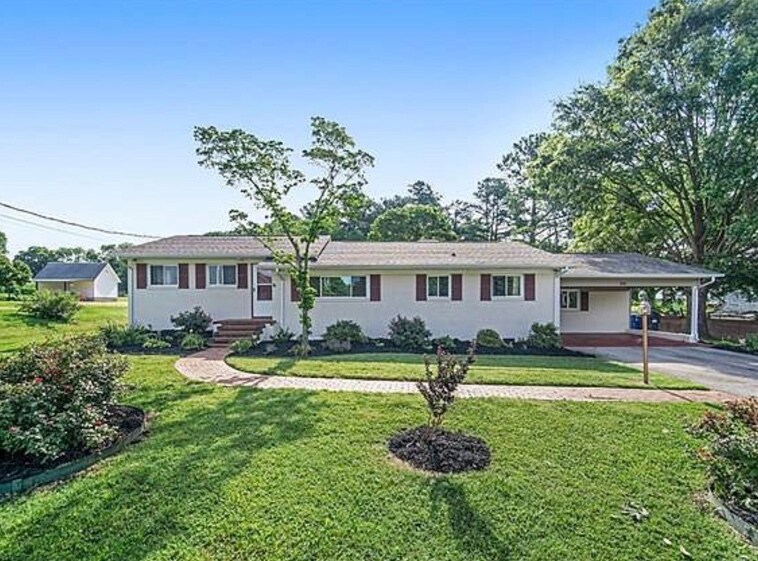 Foto principal - 135 Brown St