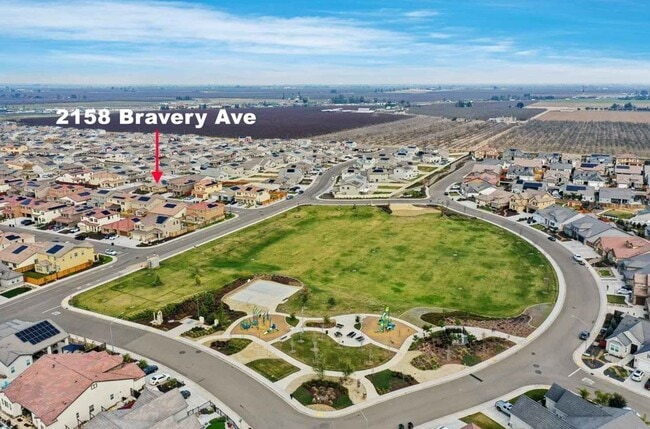 Building Photo - 2158 Bravery Ave