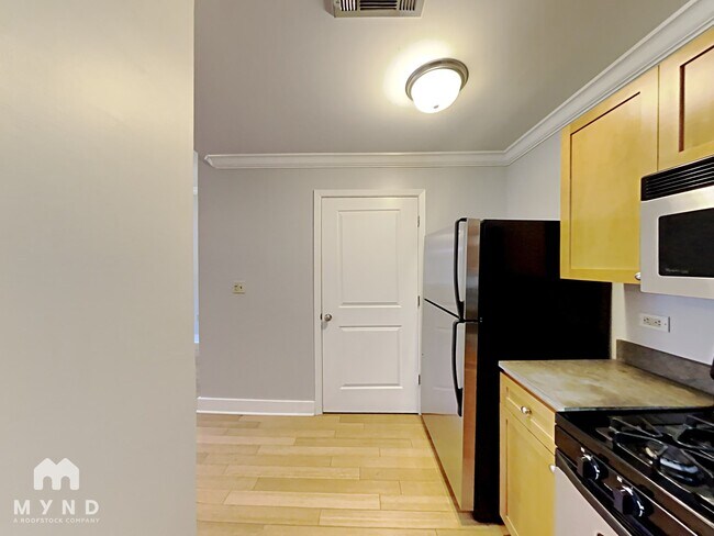 Foto del edificio - 985 Ponce De Leon Ave NE