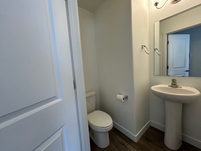 Foto del edificio - 3 Bedroom 2.5 Bathroom Townhouse in Eagle Mountain!