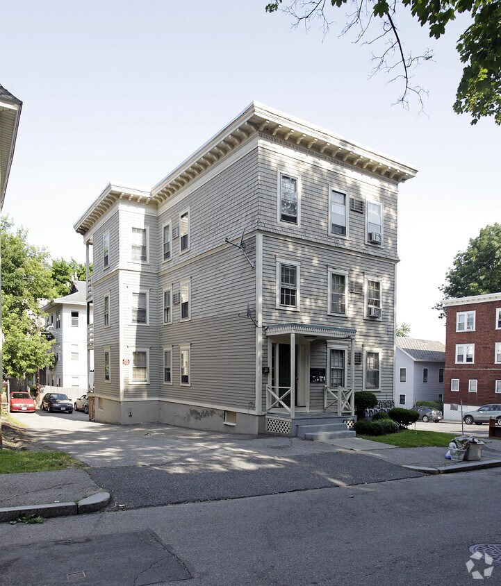 Primary Photo - 3 N Ashland St