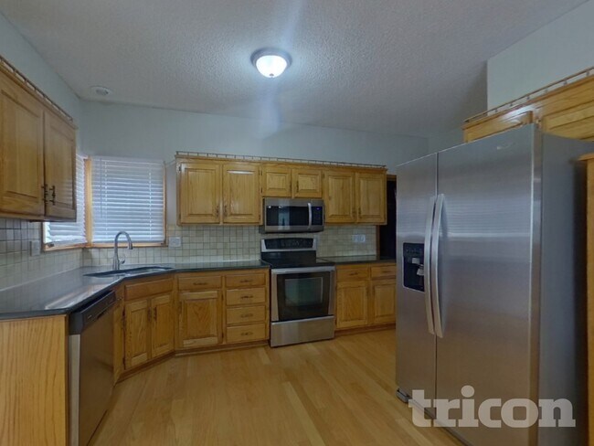 Foto del edificio - 11505 Riley St