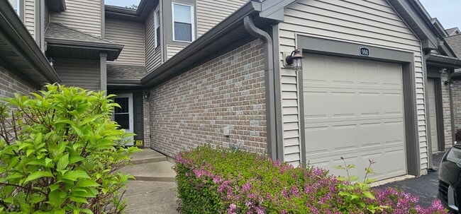 Building Photo - 988 Butter Creek Ct