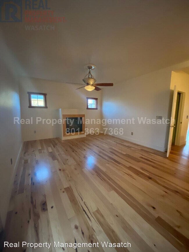 Building Photo - 5 br, 3.5 bath House - 4254 W Degray Dr