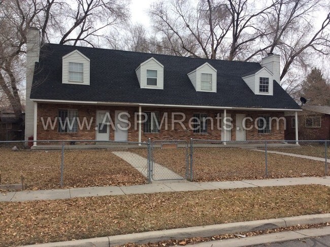 Foto del edificio - 227 E Kensington Ave