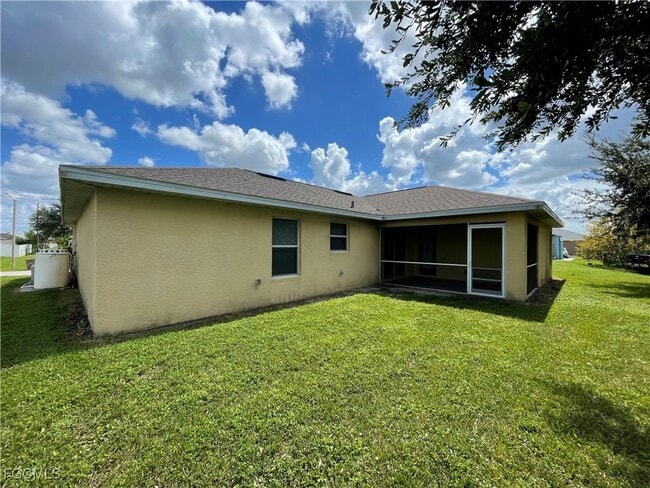 Foto del edificio - 1908 NE 7th Ave