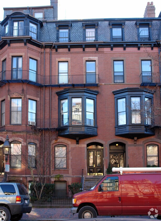 114 Marlborough St, Boston, MA 02116 Apartments in Boston, MA