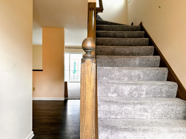 Foto del edificio - 33168 Beverly Ln