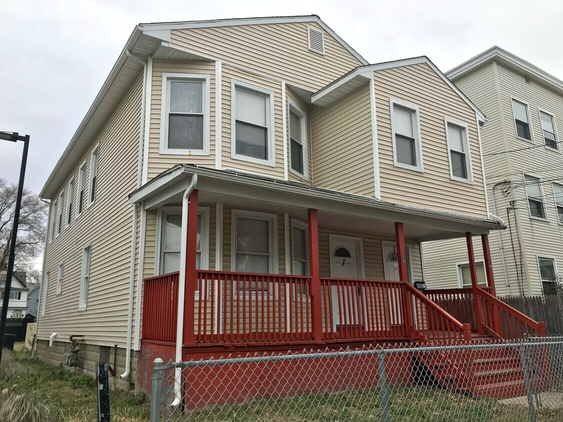 19 Ave Unit 19, Bridgeport, CT 06607 Apartments in Bridgeport