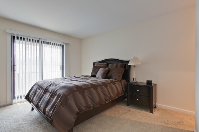 Foto del edificio - 600 W Russell St