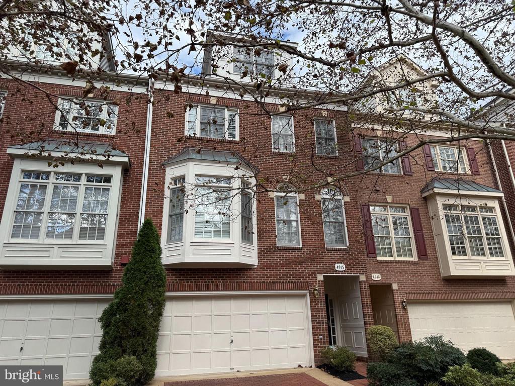Foto principal - 4015 Mansion Dr NW