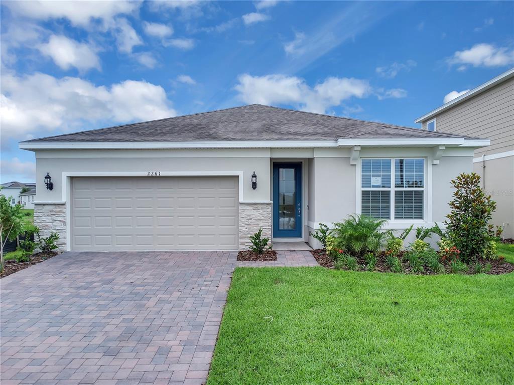 Foto principal - 2261 Mossy Vine Ave